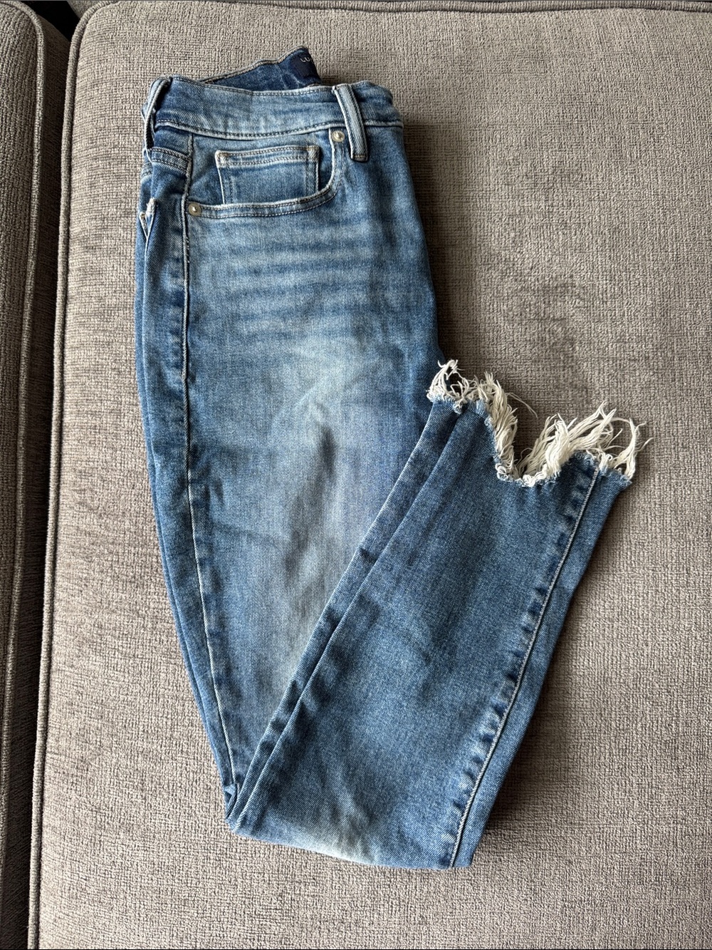 Lucky Brand Distressed Ankle Skinny Jeans in Blue